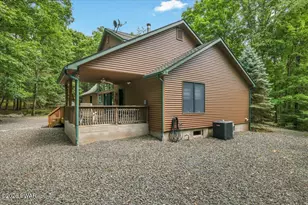 8 Cedar Ct, Lakeville, PA 18438 - Photo 5