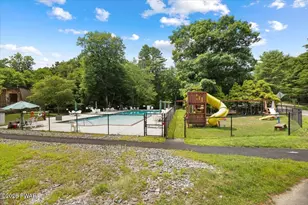 106 Sparrow Ct, Hawley, PA 18428 - Photo 35