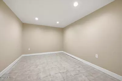 206 Oakenshield Drive, Tamiment, PA 18371 - Photo 57
