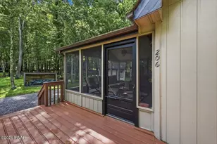 206 Oakenshield Dr, Tamiment, PA 18371 - Photo 63