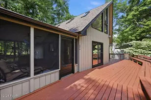 206 Oakenshield Dr, Tamiment, PA 18371 - Photo 61