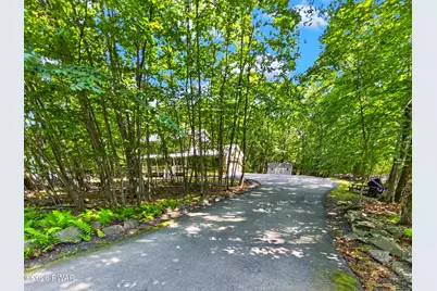 104 Middleton Drive, Milford, PA 18337 - Photo 5