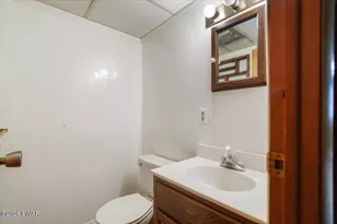 125 N Forrest Dr, Milford, PA 18337 - Photo 23