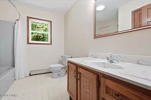 118 Navajo Ct, Hawley, PA 18428 - Photo 35