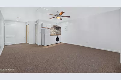 978 Main Street #2B, Newfoundland, PA 18445 - Photo 5