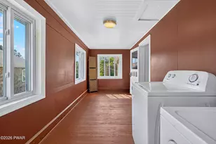 978 Main St, Newfoundland, PA 18445 - Photo 23