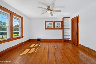 978 Main St, Newfoundland, PA 18445 - Photo 13