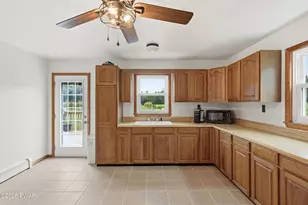 48 Yarnes Rd, Forest City, PA 18421 - Photo 15
