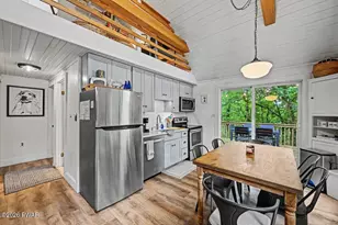 108 Owl Ct, Lackawaxen, PA 18435 - Photo 15