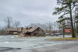 800 Elm Ct, Hawley, PA 18428 - Photo 43