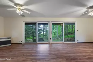 800 Elm Ct, Hawley, PA 18428 - Photo 3
