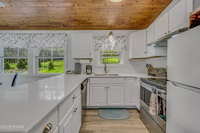 103 Ash Lane, Greentown, PA 18426 - Photo 13