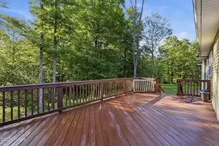 76 Horseshoe Dr, Honesdale, PA 18431 - Photo 9