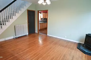 404 River St, Hawley, PA 18428 - Photo 9