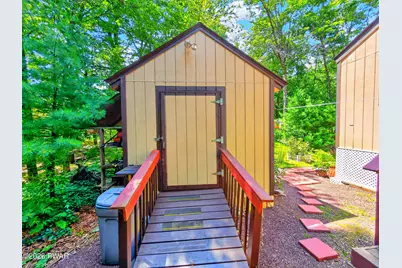 800 Mustang Court, Lords Valley, PA 18428 - Photo 31