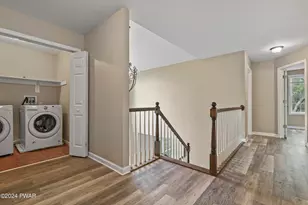 100 Teak Ln, Dingmans Ferry, PA 18328 - Photo 35