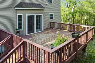 100 Teak Ln, Dingmans Ferry, PA 18328 - Photo 41