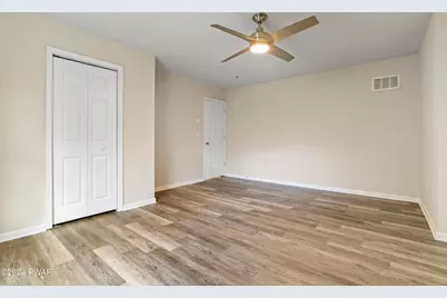 100 Teak Lane, Dingmans Ferry, PA 18328 - Photo 25
