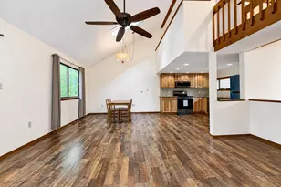159 Stream Ct, Bushkill, PA 18324 - Photo 5