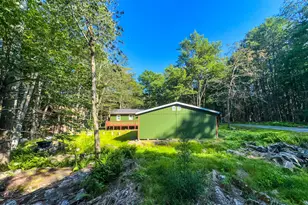 1352 Fountain Dr, Newfoundland, PA 18445 - Photo 21
