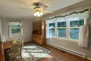 1352 Fountain Dr, Newfoundland, PA 18445 - Photo 9