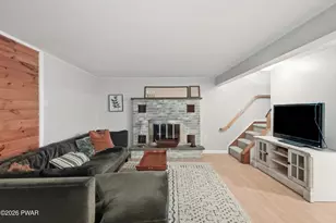 211 Waterview Dr, Lords Valley, PA 18428 - Photo 23