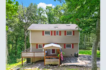 120 Indian Run Court, Milford, PA 18337 - Photo 1