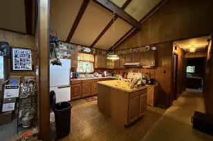 120 Hemlock Terrace S, Greentown, PA 18426 - Photo 3