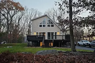 118 Walnut Rd, Milford, PA 18337 - Photo 3