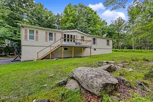 4 Rockway Ct, Lake Ariel, PA 18436 - Photo 3