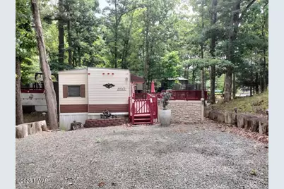 239 Village Drive W, Milford, PA 18337 - Photo 13
