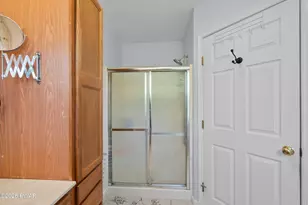 208 W Harford St, Milford, PA 18337 - Photo 45