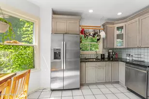 208 W Harford St, Milford, PA 18337 - Photo 29