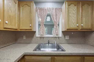 49 Sunrise Ave, Hawley, PA 18428 - Photo 9