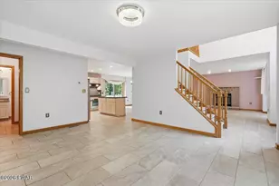 118 Robin Ln, Dingmans Ferry, PA 18328 - Photo 5