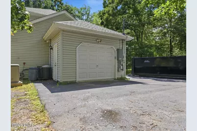 118 Robin Lane, Dingmans Ferry, PA 18328 - Photo 43
