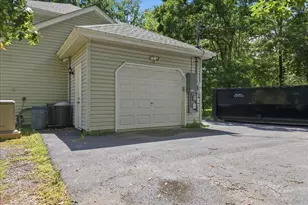 118 Robin Ln, Dingmans Ferry, PA 18328 - Photo 43