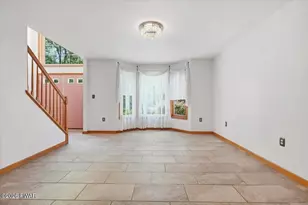 118 Robin Ln, Dingmans Ferry, PA 18328 - Photo 13