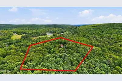 2600 Owego Turnpike, Hawley, PA 18428 - Photo 5