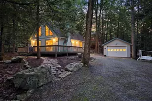 1159 Wallenpaupack Dr, Lake Ariel, PA 18436 - Photo 3