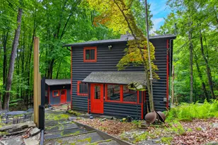 118 Westcolang Rd, Lackawaxen, PA 18435 - Photo 5