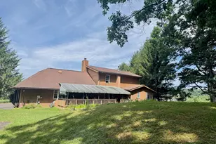 880 Long Ridge Rd, Hawley, PA 18428 - Photo 37