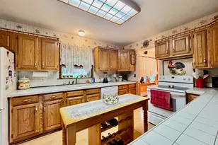 880 Long Ridge Rd, Hawley, PA 18428 - Photo 9