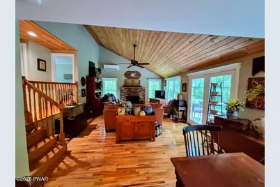 139 Pocono Circle Drive W, Dingmans Ferry, PA 18328 - Photo 17