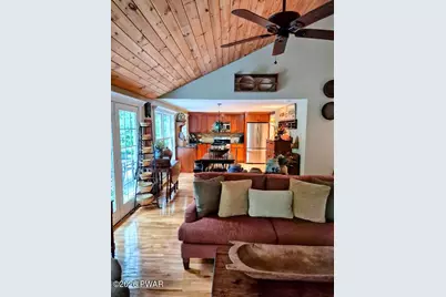139 Pocono Circle Drive W, Dingmans Ferry, PA 18328 - Photo 15