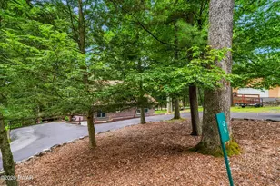 25 Vista Ct, Lakeville, PA 18438 - Photo 47