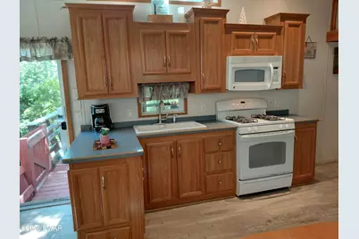 100 Big Bass Drive, Milford, PA 18337 - Photo 7