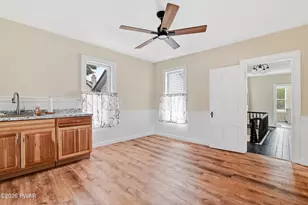 200 Delaware Dr, Matamoras, PA 18336 - Photo 41