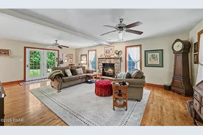 124 Windsor Way, Roaring Brook Township, PA 18444 - Photo 15