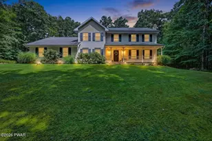 124 Windsor Way, Roaring Brook Township, PA 18444 - Photo 3